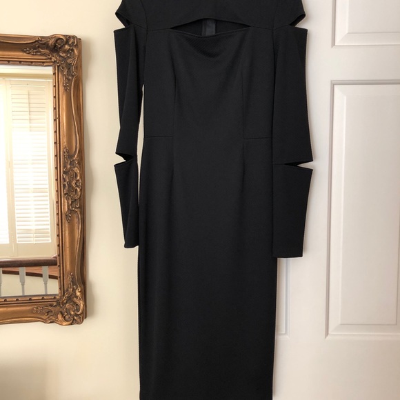 Never worn dress with cutouts - Picture 3 of 6